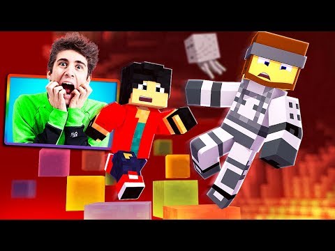 MINECRAFT: PIETRO MI AIUTA NEL PARKOUR!! (...o forse no)