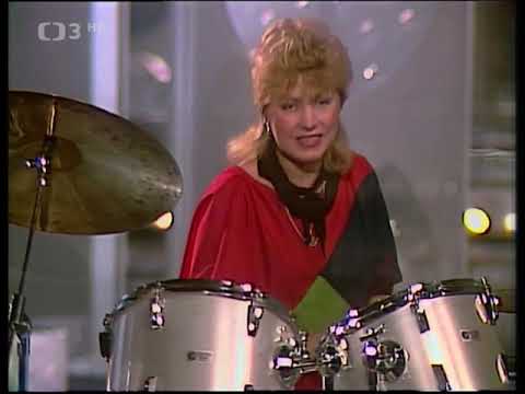 Věra Špinarová a Vítězslav Vávra - Příští týdny medové (1985)