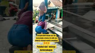 Download lagu viralin‼️‼️ brother kicked out his sister because he found out she worked as an entertainer #tren... mp3
