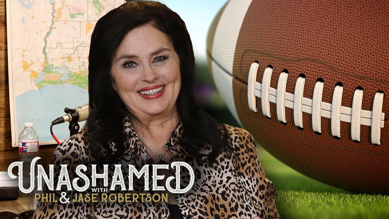 Ep 351 | Miss Kay Is Obsessed with Fantasy Football & Missy Says Jase Makes Bad Financial Decisions