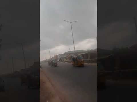 Commercial Shop for Rent – Canoe Road, Lagos