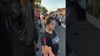 Download lagu Feeling lonely in a crowd#fyp #beautiful #villagegirl #lombok #carnival #shorts #kebaya #kebaya... mp3