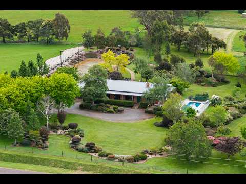 46 Robertson Drive, Newham, VIC 3442, 5 ਕਮਰੇ, 2 ਬਾਥਰੂਮ, House
