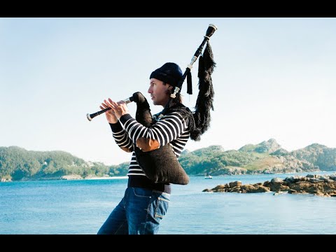 XACOBEO 2021 - AIRES DE PONTEVEDRA - CARLOS NUÑEZ Y 150 MUSICOS AMIGOS.