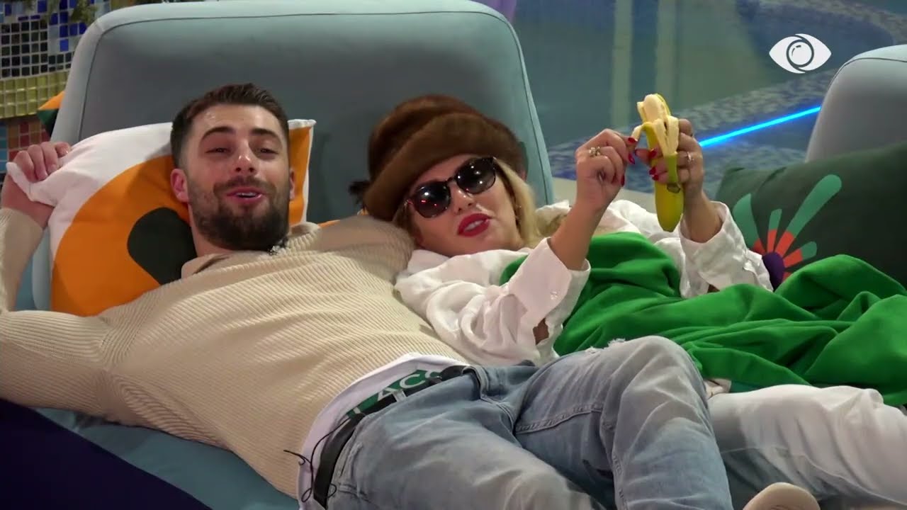 Meri tregon ‘manualin’ si shkohet në zemrën e dikujt: Dashuria bazë materialiste, është frymë por…