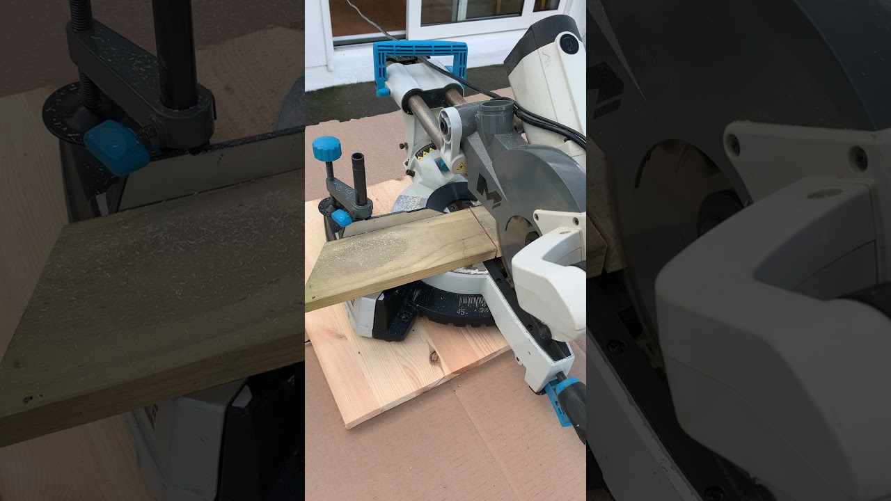 MacAllister MMSP1400DL Sliding Mitre Saw