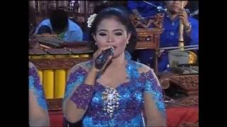 Download lagu RESTU LARAS Karawitan Ringkes. Gdg. GAMBIR SAWIT SLD 9. mp3