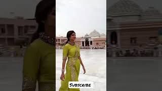 Download lagu Shilpa Shetty Pahunchi Vrindavan mp3