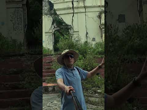 Entré al Pueblo Fantasma de Colombia...#LugaresAbandonados #ViajesPorColombia