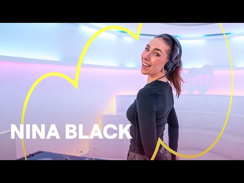 MNM Party: Nina Black