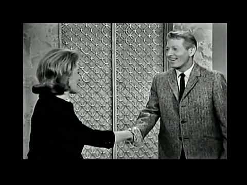 From Danny Kaye's show - 1965-02-24 with Lauren Bacall - clip 1 (Jerome - my favourite 🤣)