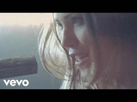 Egypt Song - Elvira Nikolaisen