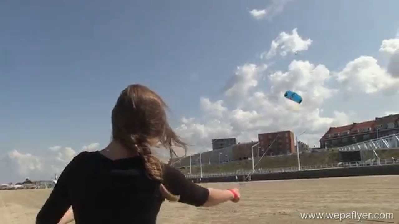 Lietajúci šarkan Symphony Pro 2.5 Neon Blue