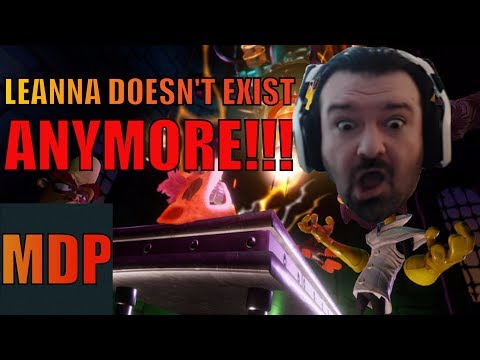 PHIL'S  PLAYING CRASH BANDICOOT WARPED IN A NUT SHELL