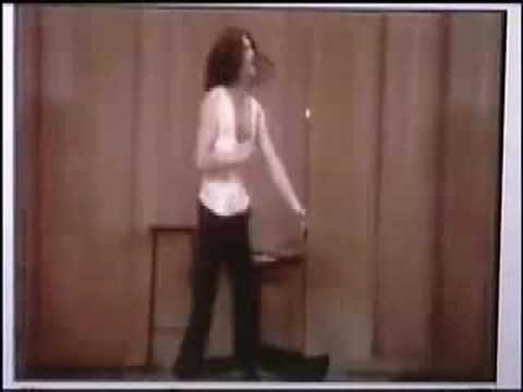 unbelievably funny mick jagger impersonation freddie starr