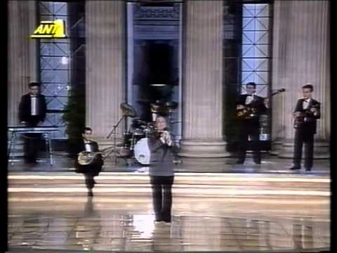 Neil Sedaka - Desiree - Miss Europe 1992.flv