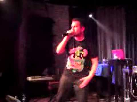 Małpa (+DJ Wholist, Wergawer) - Pozwól mi nie mówić nic - 10.12.2009 TB King Club Włocławek