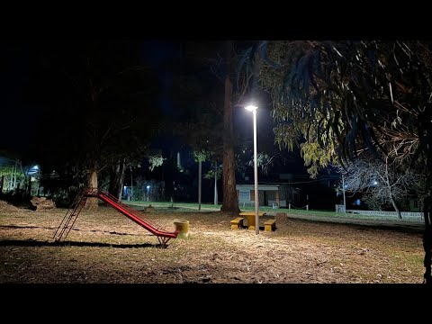 Se inauguró sistema lumínico ecológico en la plaza Verde de Santa Lucía del Este