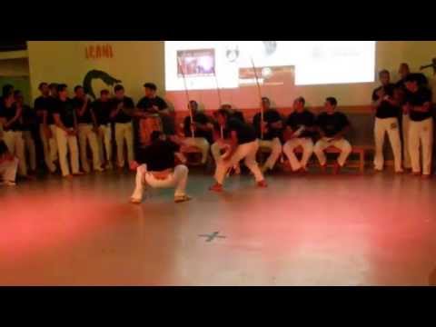 Formatura Mestre Estrangeiro - Berimbau me leva 2015