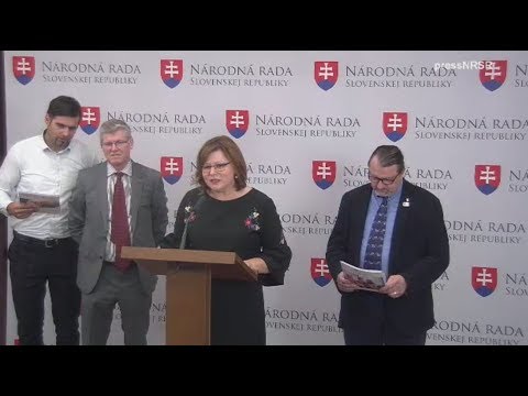 Anna Verešová -  8 prázdnych stoličiek., 23. 4. 2018