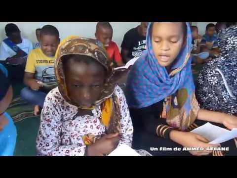 MADRASSAT CHABABI AL MUSLIM  Mutsamudu  2/2  Oustadh Ali Oicheikh