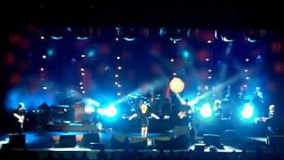 The Commitments-I Can&#39;t Stand The Rain Live In Killarne