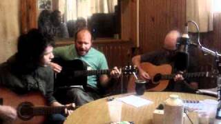 Entregá el marroc - Orquesta de perros en Un enano en el jardín