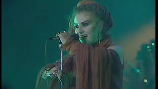 Alaska y Dinarama - Cómo pudiste hacerme esto a mí (La edad de oro) 1984