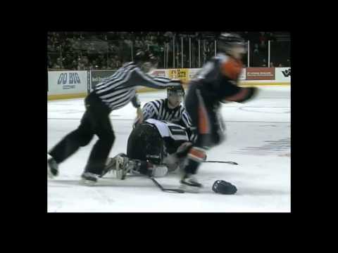 J.C. Lipon vs Jason Trott