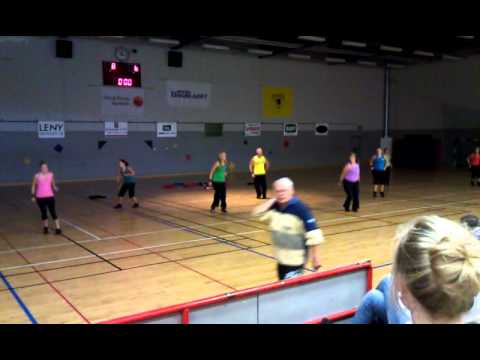 Sjöbo Fitnesscenter med HK Björnen .mp4