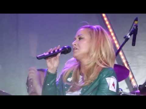 Anastacia - Everything Burns (Live) @ Open Air Kino Gießen 15.07.16