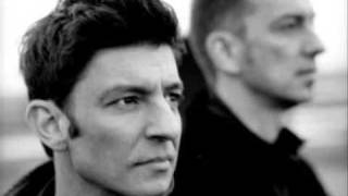 Clouseau- Laat me nu toch niet alleen (english subtitles)