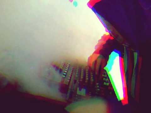 Boogie Mushroom - Le cauchemar de Polux - [Hardtek]