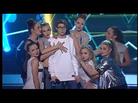 sorry (justin bieber) - HILARIOUS performance fail