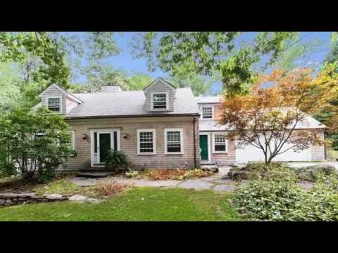 89 Ash St, Weston, MA - Listed by Amy Mizner, Sheryl Simon