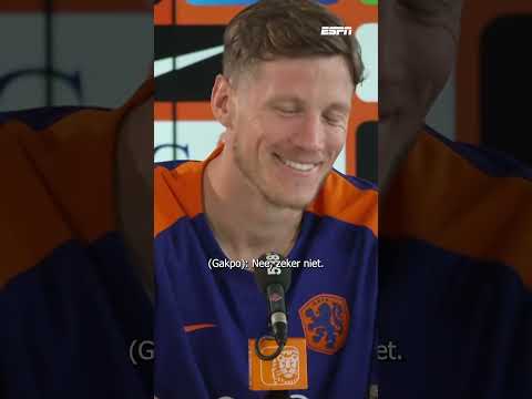 Wout Weghorst viert écht elke goal 🤣🙌