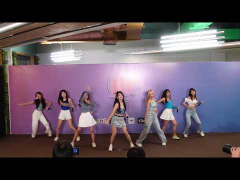 C0228  Cm Cafe​ Trainee Team C - " รักหนึ่งคำ " ICONIC IDOL FEST STAGE4 @ SeaconSquare  Srinakarin