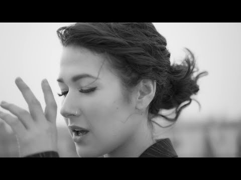 download lagu mp3 mp4 Nella, download lagu Nella gratis, unduh video klip Nella