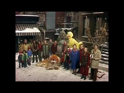 A Special Sesame Street Christmas (1978) - Christmas Carols