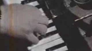 Hermeto Pascoal - E Nem Dá Pra Dizer 84