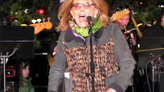 LESLEY GORE It&#39;s My Party SOUTH STREET SEAPORT NYC November 29 2013