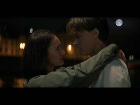 Belly and Conrad dance together