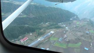 preview picture of video 'Flight from Syangboche to Lukla 8 April 2012'