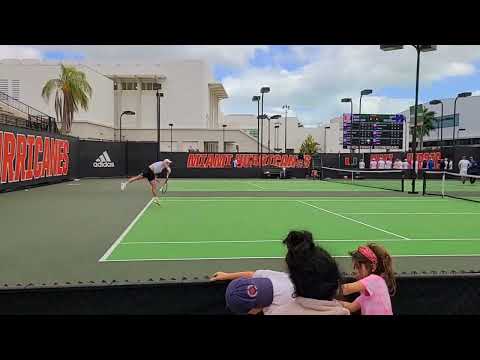 Dan Martin ace vs. Duke