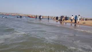 preview picture of video 'Gadani beach karachi (Mr wik2021)'