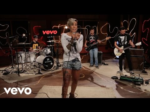 Luana Camarah - Me Esqueça (Radar Vevo)