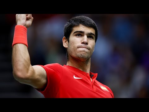 Carlos Alcaraz pasa a cuartos de la Copa Davis #mundotv