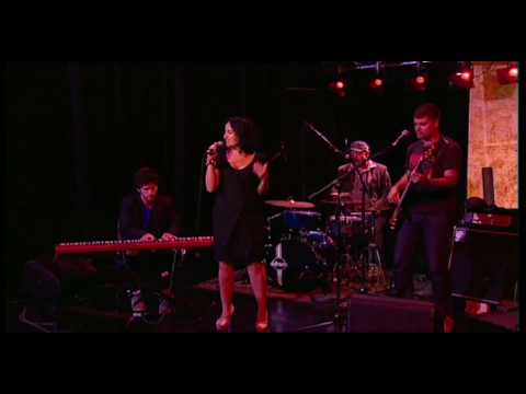 The Barefoot Rugby League Show - Merenia Gillies & The Way