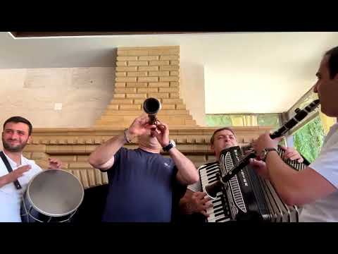 Kamo Seyranyan & Voskan Khachbulaghyan  -  Caxikner em havaqel 2024