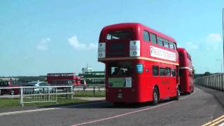 preview picture of video 'NORTH WEALD BUS RALLY JULY 2011'
